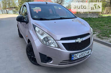 Хэтчбек Chevrolet Spark 2011 в Львове