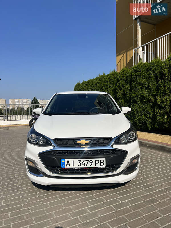 Хэтчбек Chevrolet Spark 2019 в Киеве