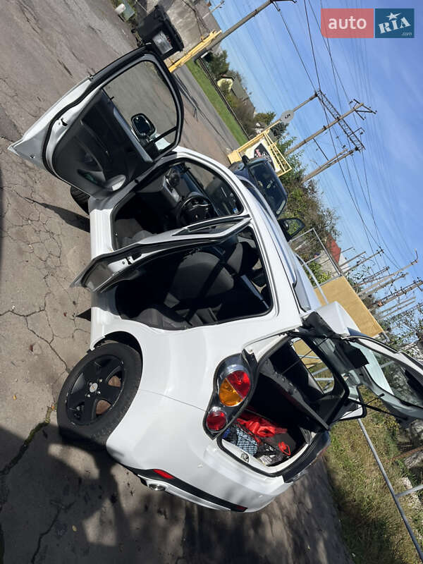 Хэтчбек Chevrolet Spark 2010 в Стрые