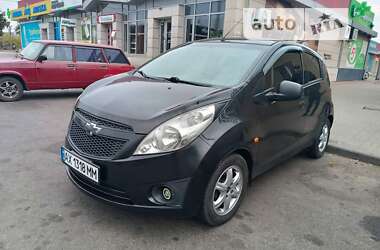 Хэтчбек Chevrolet Spark 2010 в Харькове