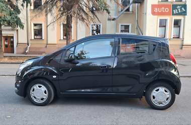 Хэтчбек Chevrolet Spark 2013 в Полтаве