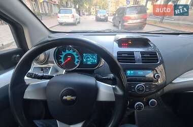 Хэтчбек Chevrolet Spark 2013 в Полтаве