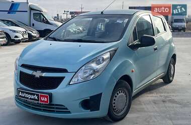 Хэтчбек Chevrolet Spark 2010 в Львове