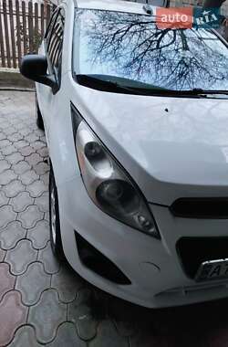 Хэтчбек Chevrolet Spark 2013 в Ивано-Франковске