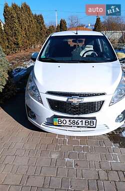 Хетчбек Chevrolet Spark 2011 в Тернополі