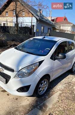 Хэтчбек Chevrolet Spark 2013 в Ивано-Франковске