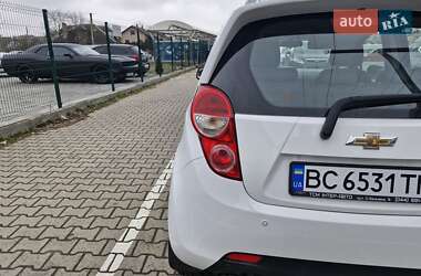 Хэтчбек Chevrolet Spark 2021 в 