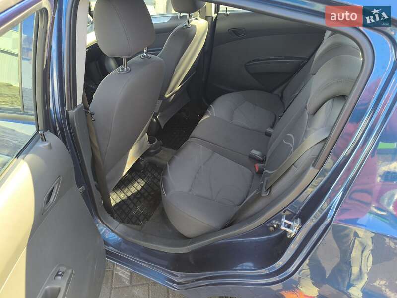 Хэтчбек Chevrolet Spark 2021 в Черновцах