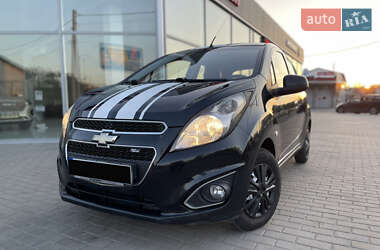 Хэтчбек Chevrolet Spark 2013 в 