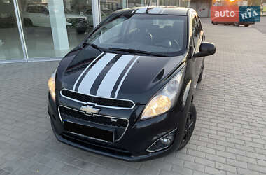 Хэтчбек Chevrolet Spark 2013 в 