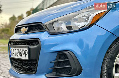 Хэтчбек Chevrolet Spark 2016 в 