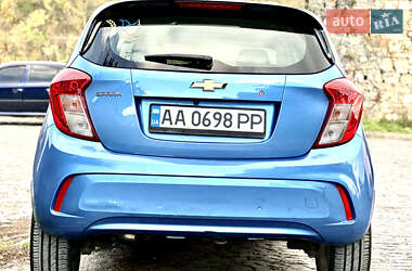 Хэтчбек Chevrolet Spark 2016 в 