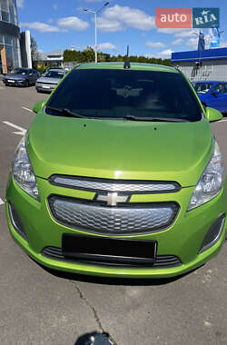 Хэтчбек Chevrolet Spark 2014 в 