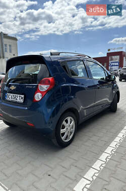 Хэтчбек Chevrolet Spark 2021 в 