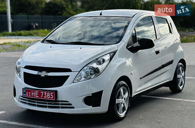 Хетчбек Chevrolet Spark 2012 в 