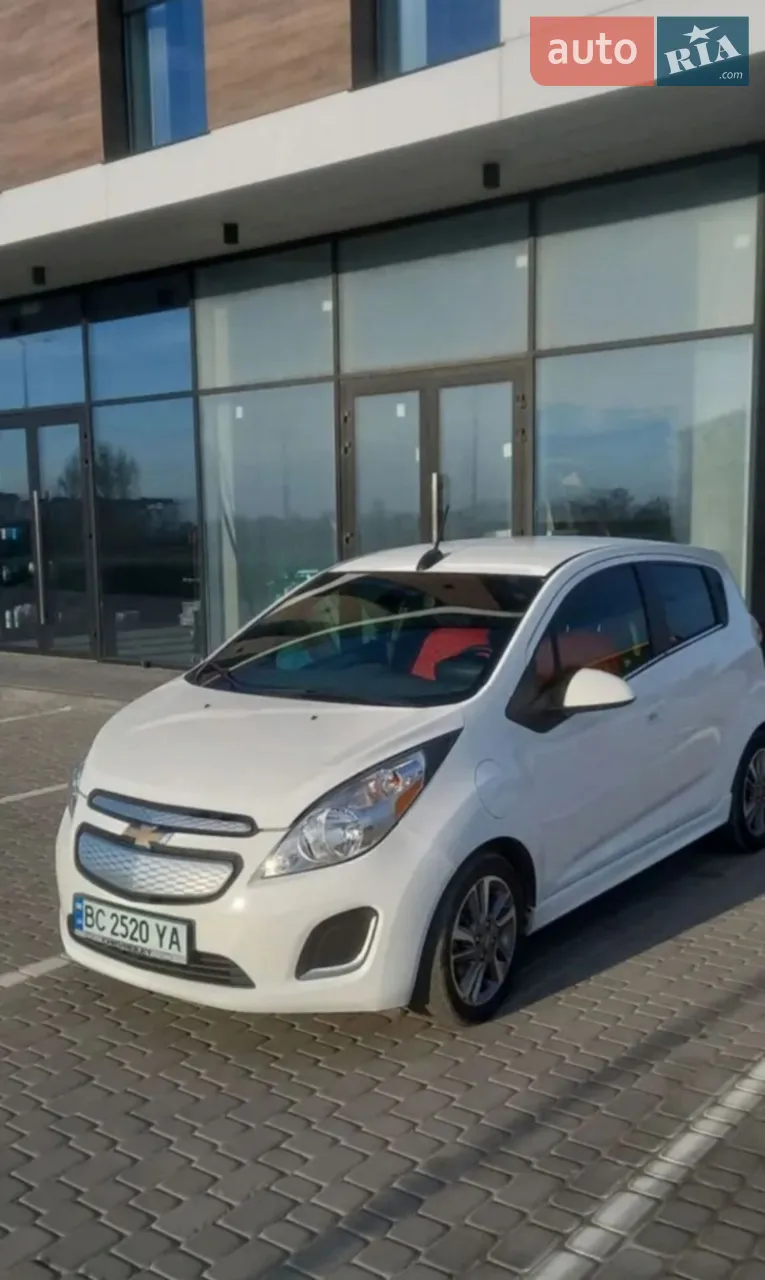 2016 Chevrolet Spark - мініатюра 13