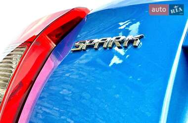 Хэтчбек Chevrolet Spark 2016 в 