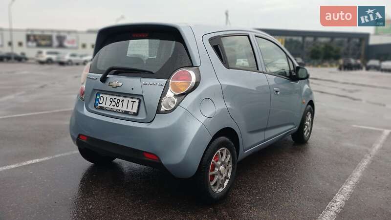 Хэтчбек Chevrolet Spark 2010 в Вишневом фото 5 Хэтчбек Chevrolet Spark 2010 в Вишневом