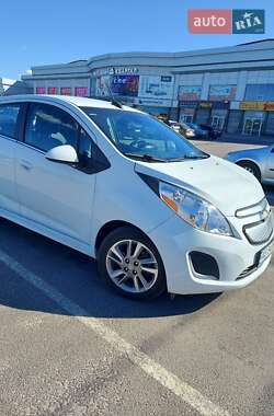 Хэтчбек Chevrolet Spark 2016 в Полтаве