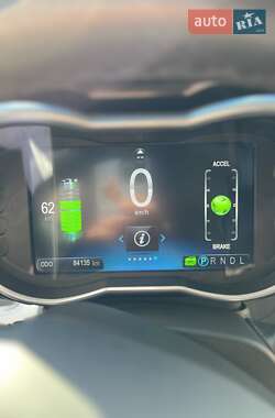 Хэтчбек Chevrolet Spark 2015 в 