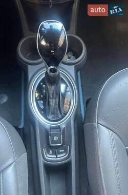 Хэтчбек Chevrolet Spark 2015 в 