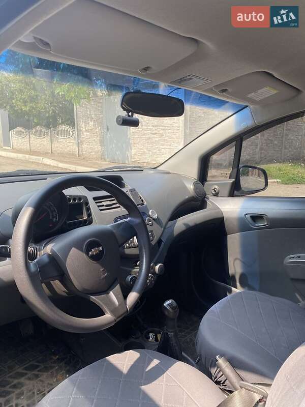 Хэтчбек Chevrolet Spark 2011 в Сумах