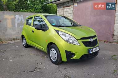 Хэтчбек Chevrolet Spark 2011 в Днепре