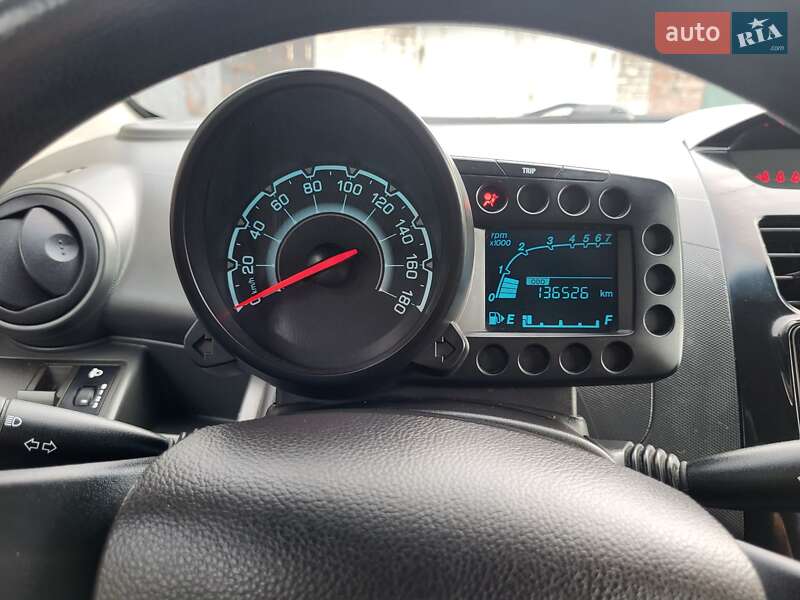 Хэтчбек Chevrolet Spark 2011 в Днепре