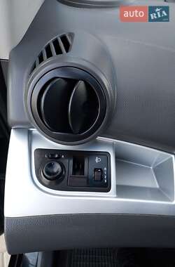 Хэтчбек Chevrolet Spark 2012 в 