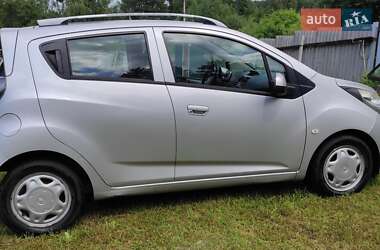 Хэтчбек Chevrolet Spark 2012 в Борисполе