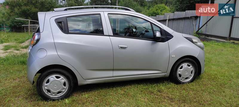 Chevrolet Spark 2012