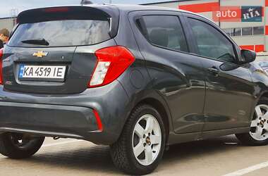 Хэтчбек Chevrolet Spark 2019 в 