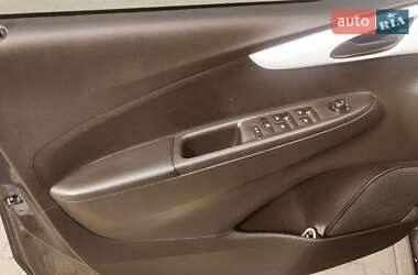 Хэтчбек Chevrolet Spark 2019 в 