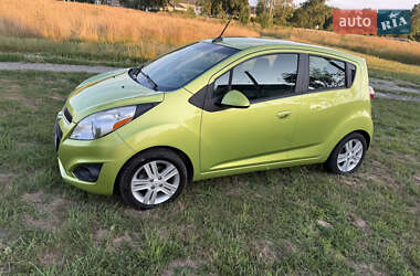 Хэтчбек Chevrolet Spark 2013 в 