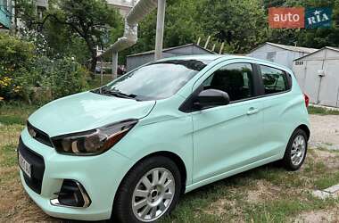 Хетчбек Chevrolet Spark 2017 в 