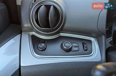 Хэтчбек Chevrolet Spark 2015 в 