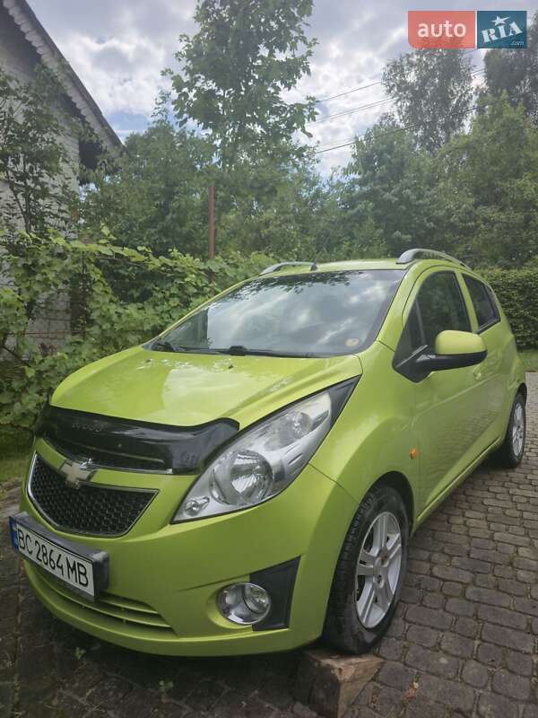 Chevrolet Spark 2011