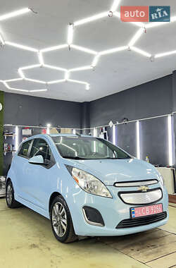 Хэтчбек Chevrolet Spark 2016 в 