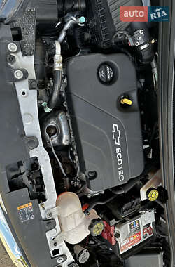 Хэтчбек Chevrolet Spark 2020 в 