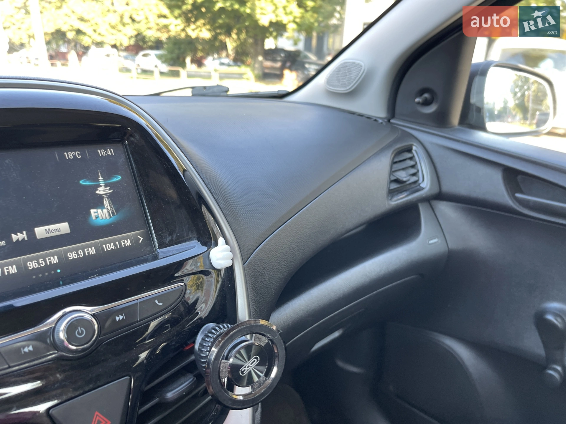 2016 Chevrolet Spark - мініатюра 10