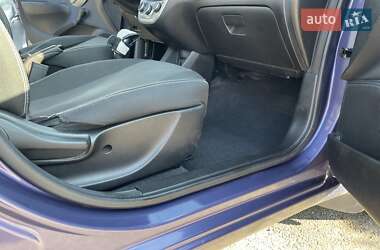 Хетчбек Chevrolet Spark 2016 в 