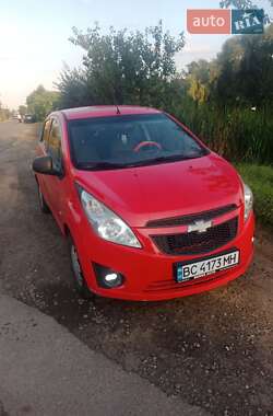 Хетчбек Chevrolet Spark 2010 в Львові