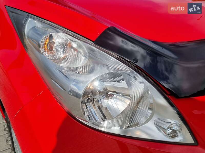 Хэтчбек Chevrolet Spark 2012 в Виннице