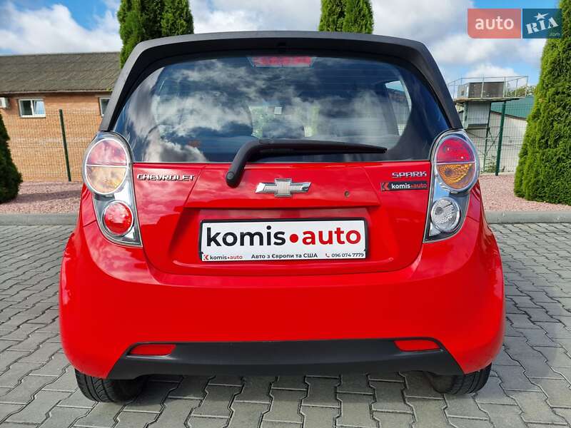 Хэтчбек Chevrolet Spark 2012 в Виннице