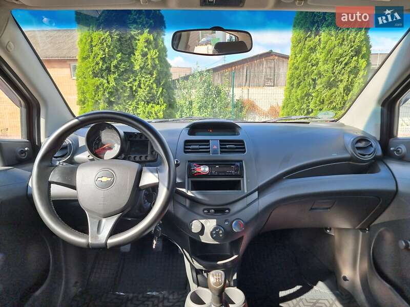 Хэтчбек Chevrolet Spark 2012 в Виннице
