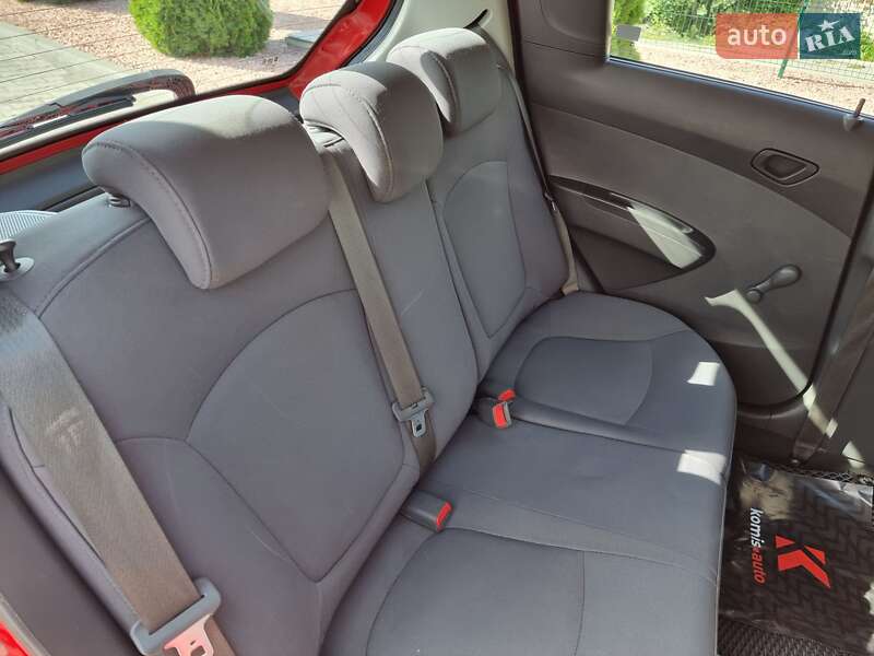 Хэтчбек Chevrolet Spark 2012 в Виннице