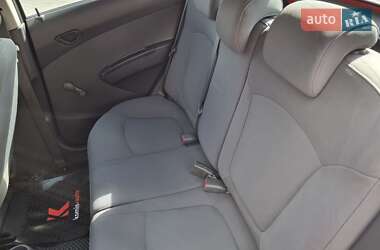 Хетчбек Chevrolet Spark 2012 в 