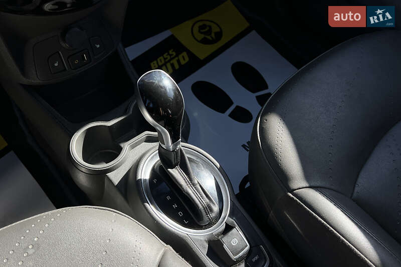 Хэтчбек Chevrolet Spark 2015 в Львове