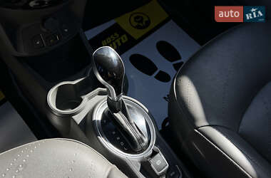 Хэтчбек Chevrolet Spark 2015 в 
