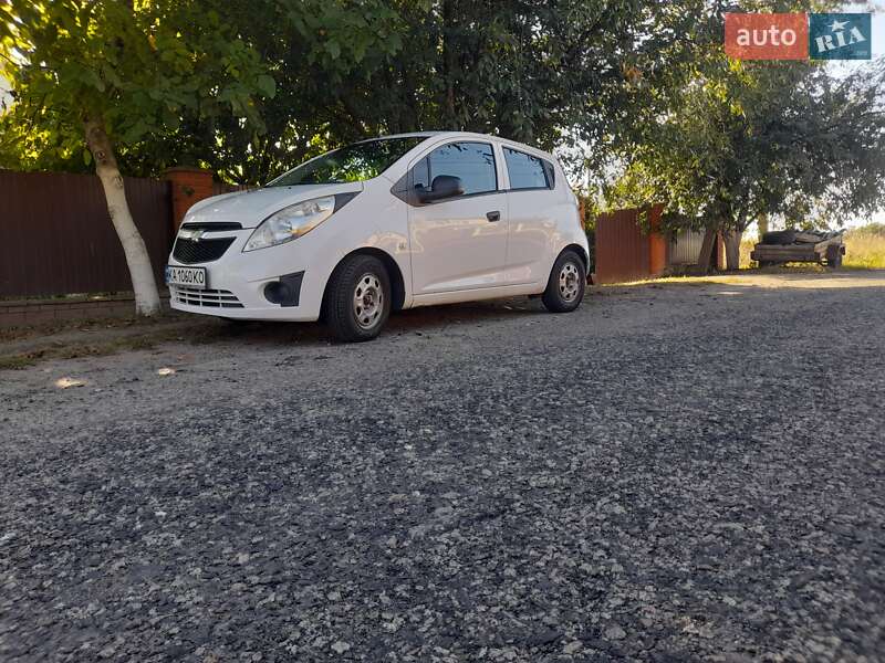 Хэтчбек Chevrolet Spark 2011 в Броварах фото 17 Хэтчбек Chevrolet Spark 2011 в Броварах